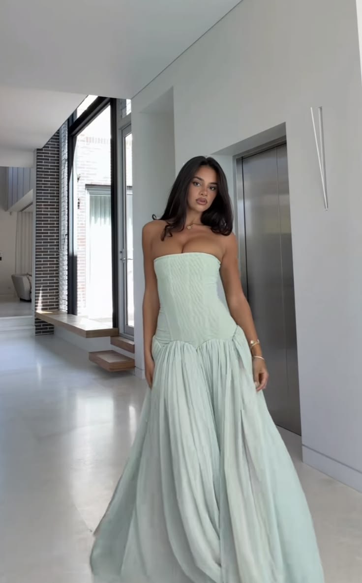 Magic Muse Maxi Dress in Mint- White Fox
