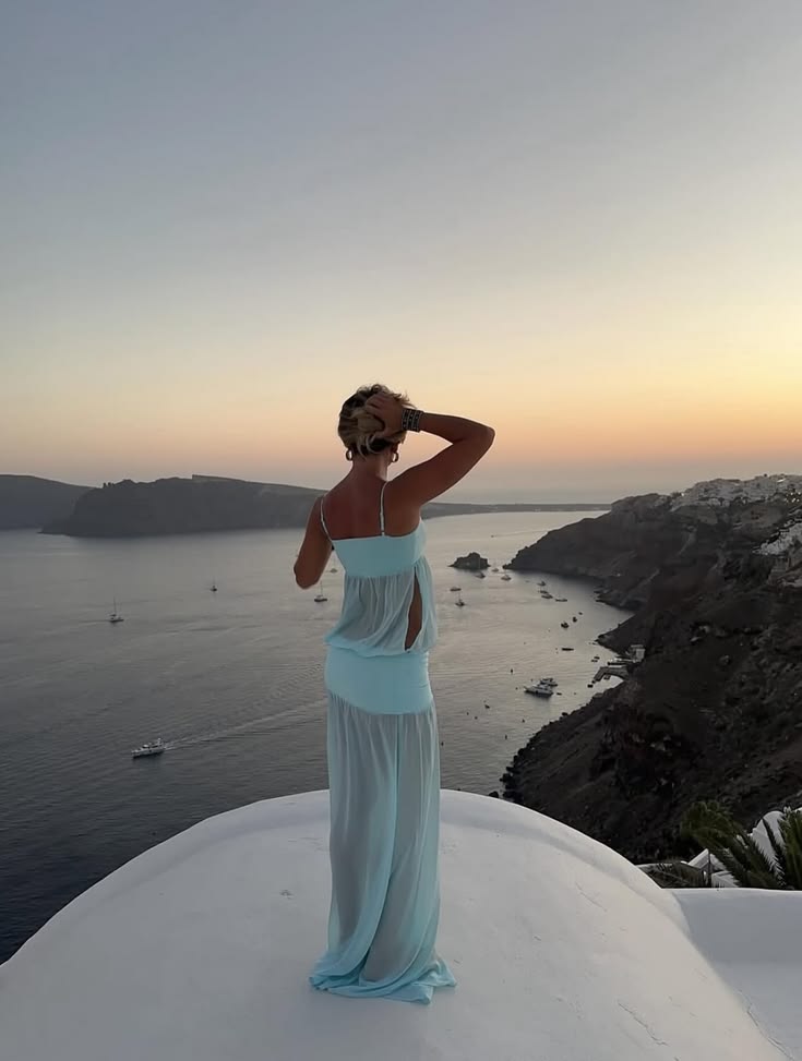 Romeo Gown in Aqua I Ance Gria